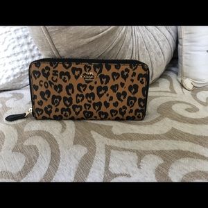 Coach wallet good condition clean